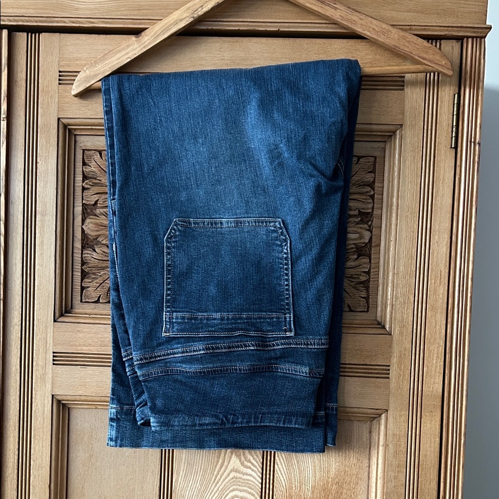 Belle by Kim Gravel Dark Blue Women's Jeans 14